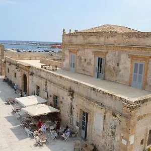 https://casa-simic.sicilyhotelsitaly.net